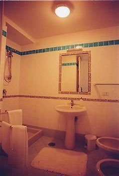La Culla - Suore Oblate Del Bambin Gesu Hotell Sant'Agnello Exteriör bild