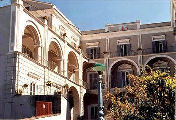 La Culla - Suore Oblate Del Bambin Gesu Hotell Sant'Agnello Exteriör bild